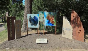 Ein neues Mahnmal auf dem Südfriedhof erinnert an Pogrom-Opfer